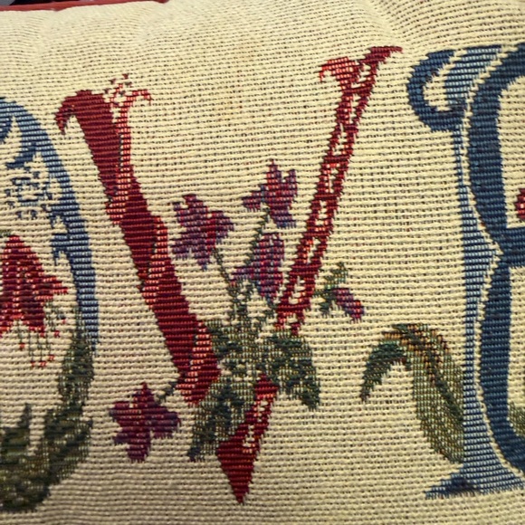 Vintage Tapestry Love Pillow - Picture 5 of 10